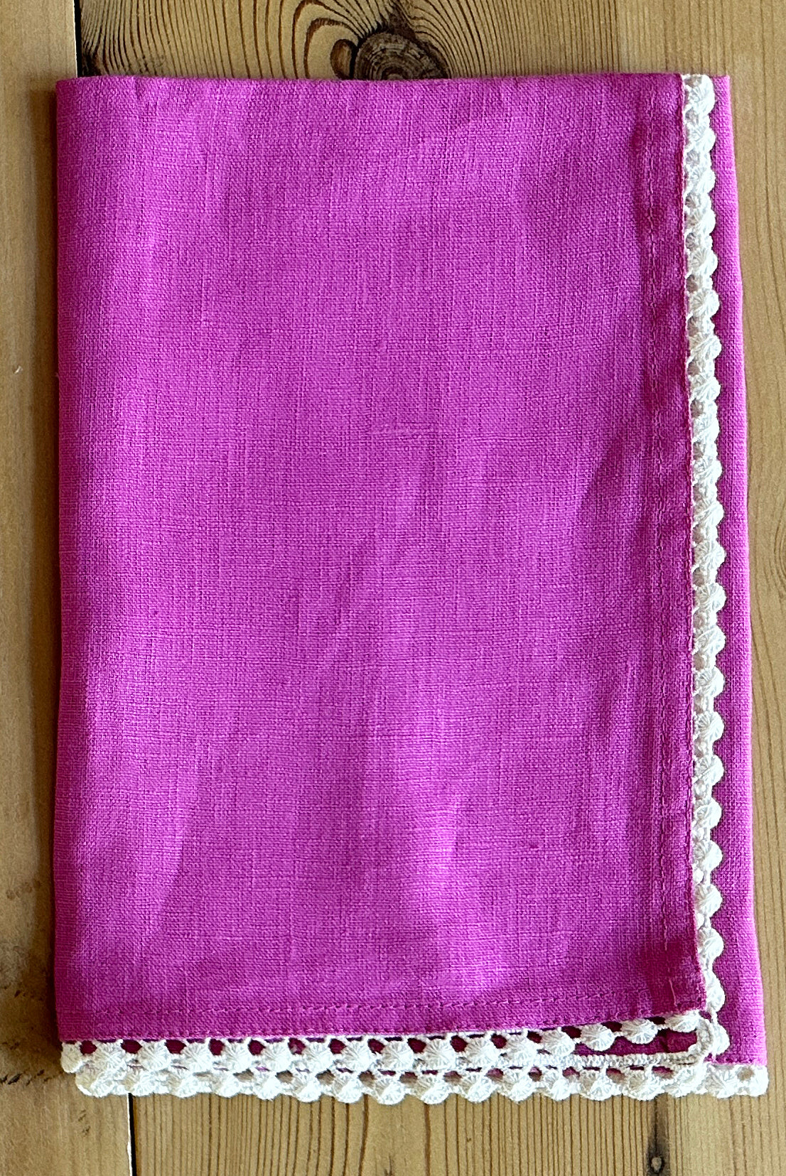 LINEN NAPKIN ~ FUSHIA